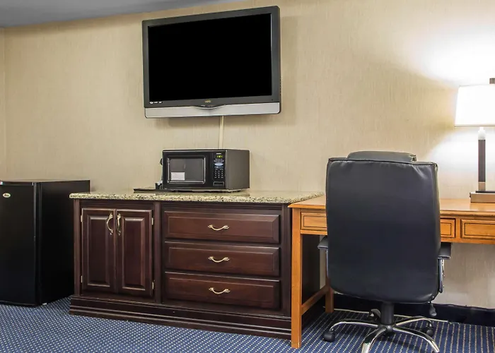 Inn Quality - Chicago Near The Mall Schaumburg