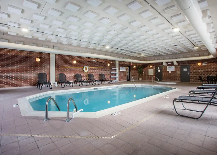 Quality - Chicago Near The Mall 4*