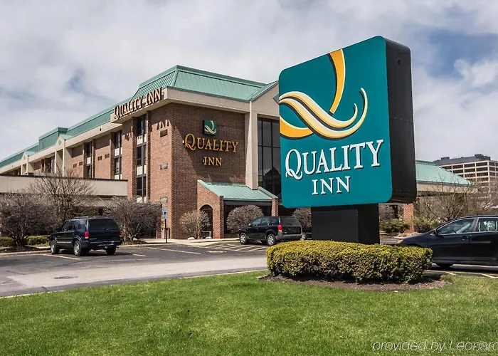 Quality - Chicago Near The Mall