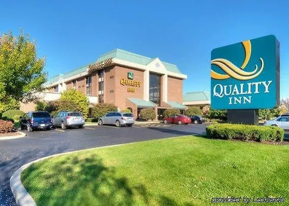 Quality - Chicago Near The Mall Inn Schaumburg